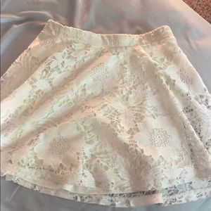 cream elastic floral skirt!!😃